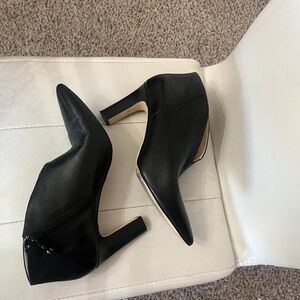 Elegant Black Women's Heeled Shoes